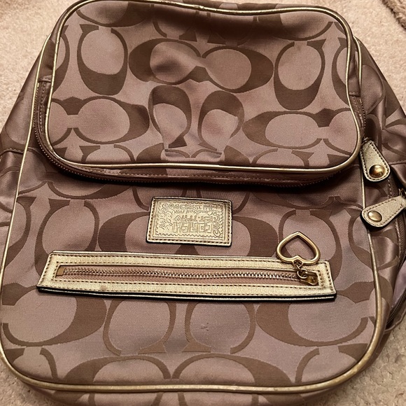 Gold coach backpack - Picture 8 of 15